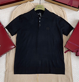 gucci interlocking g embroidered knit short sleeve polo shirt